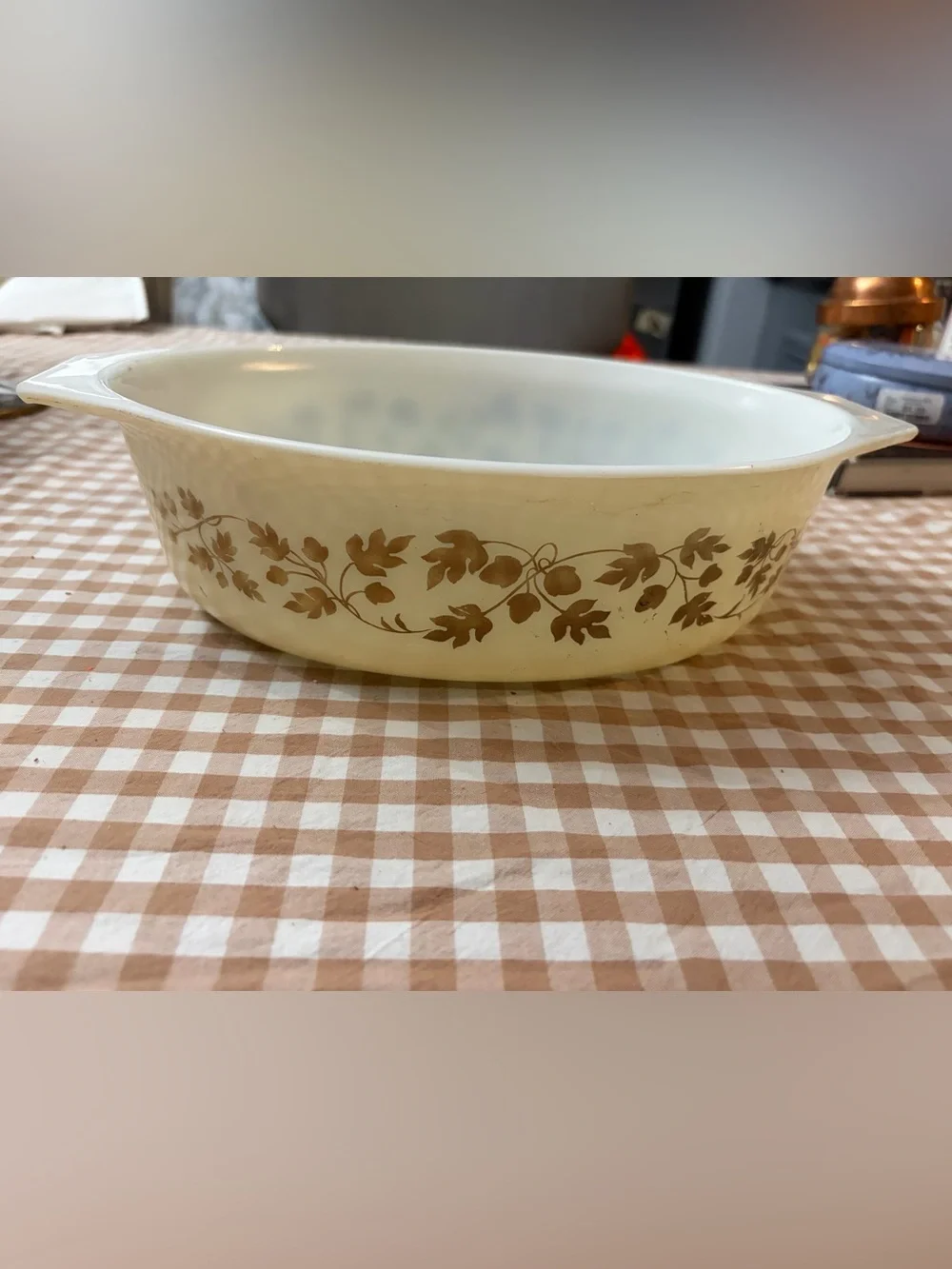 Vintage Pyrex 045 2-1/2 Qt Golden Acorn Oval Casserole Dish Made In USA